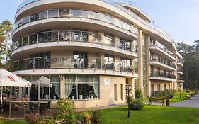 Grand Kapitan Medi Spa - Pokoje Ozonowane